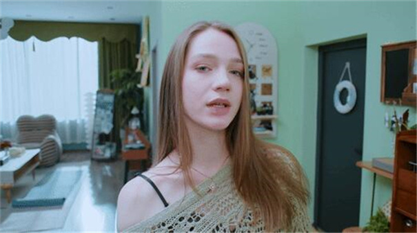 美女請別影響我學習